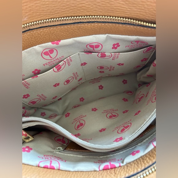 Persaman New York Leather Tote - Picture 9 of 15